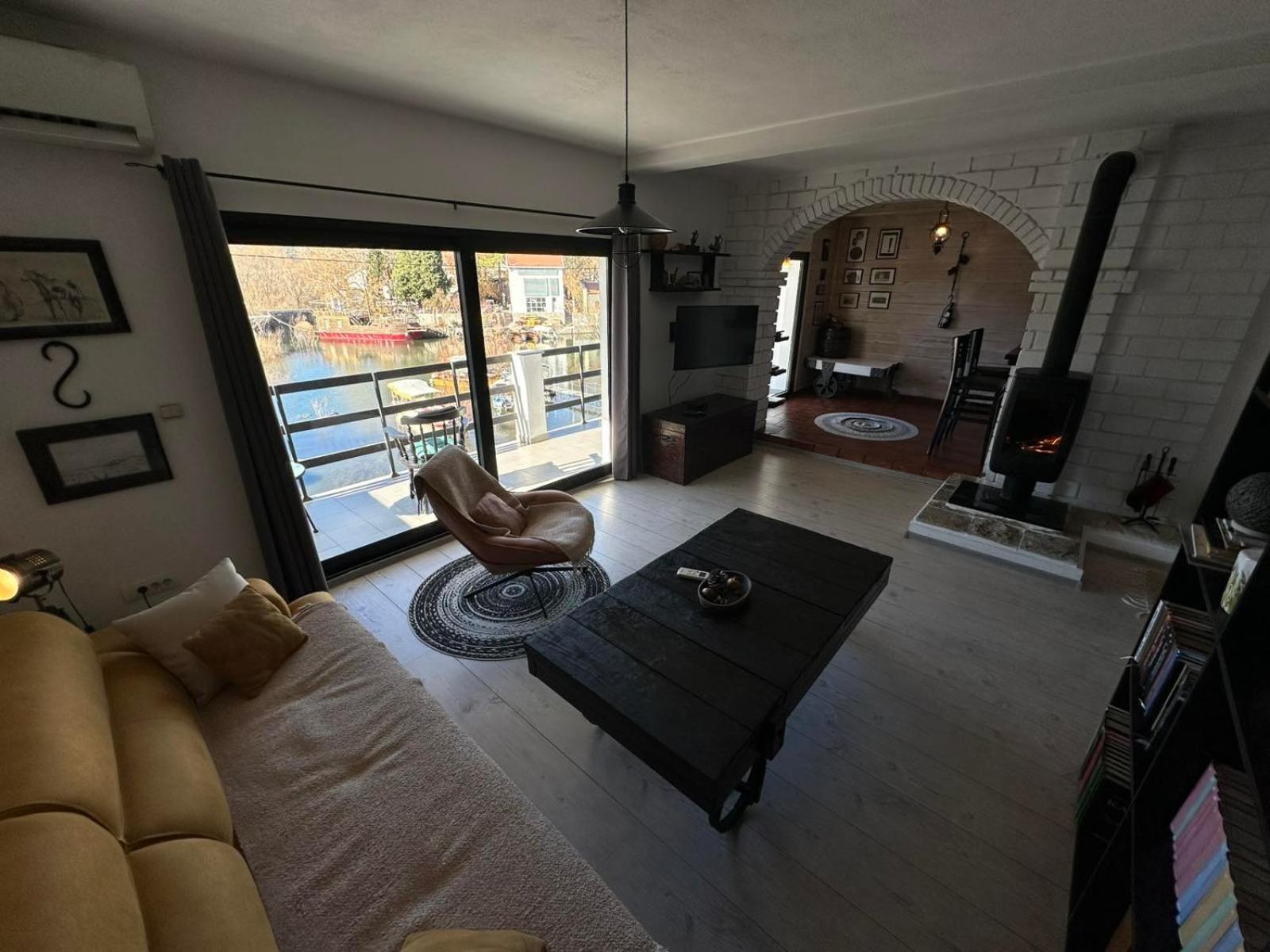 Lux Apartment Sunset Virpazar Exterior photo